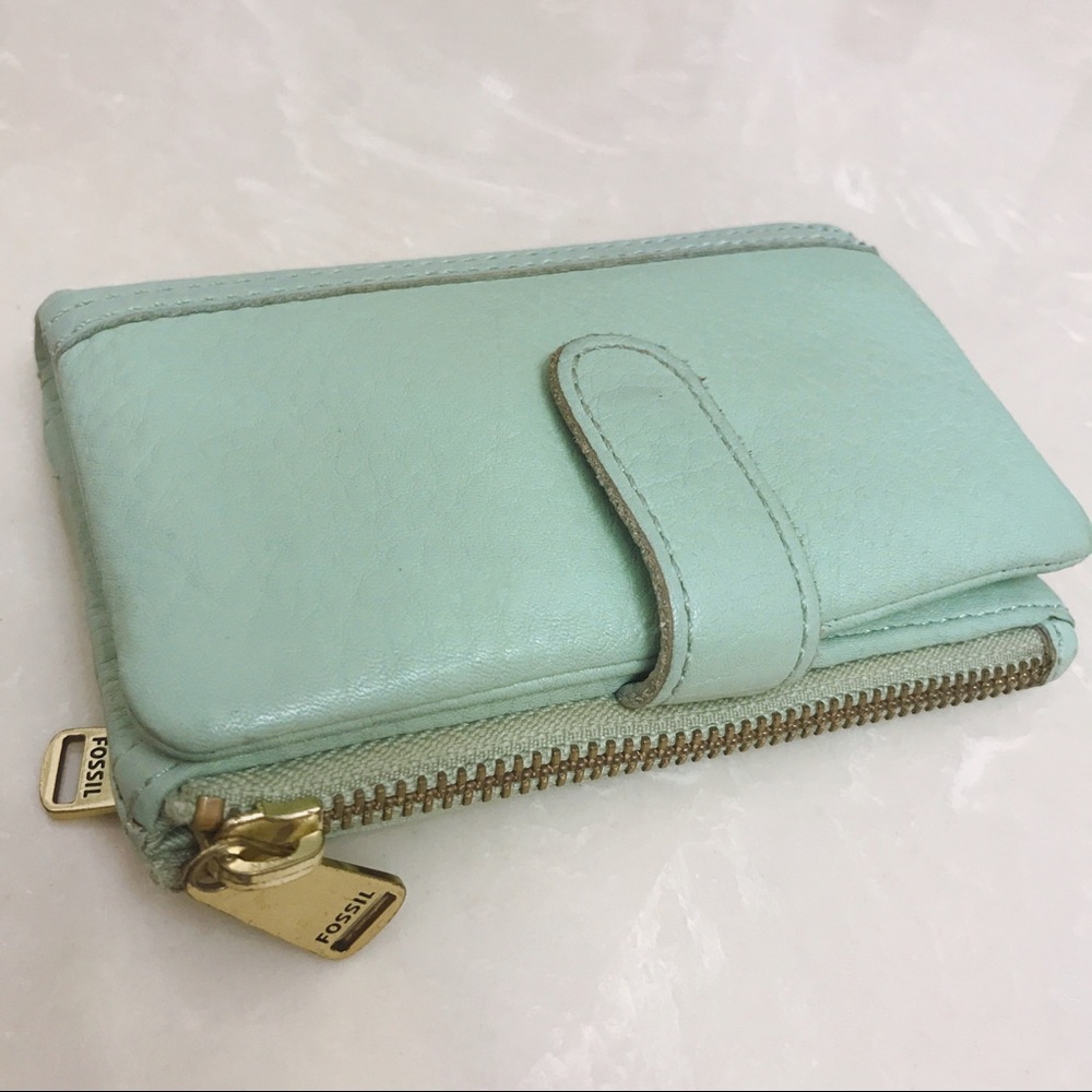 Fossil Leather Mint Green Wallet